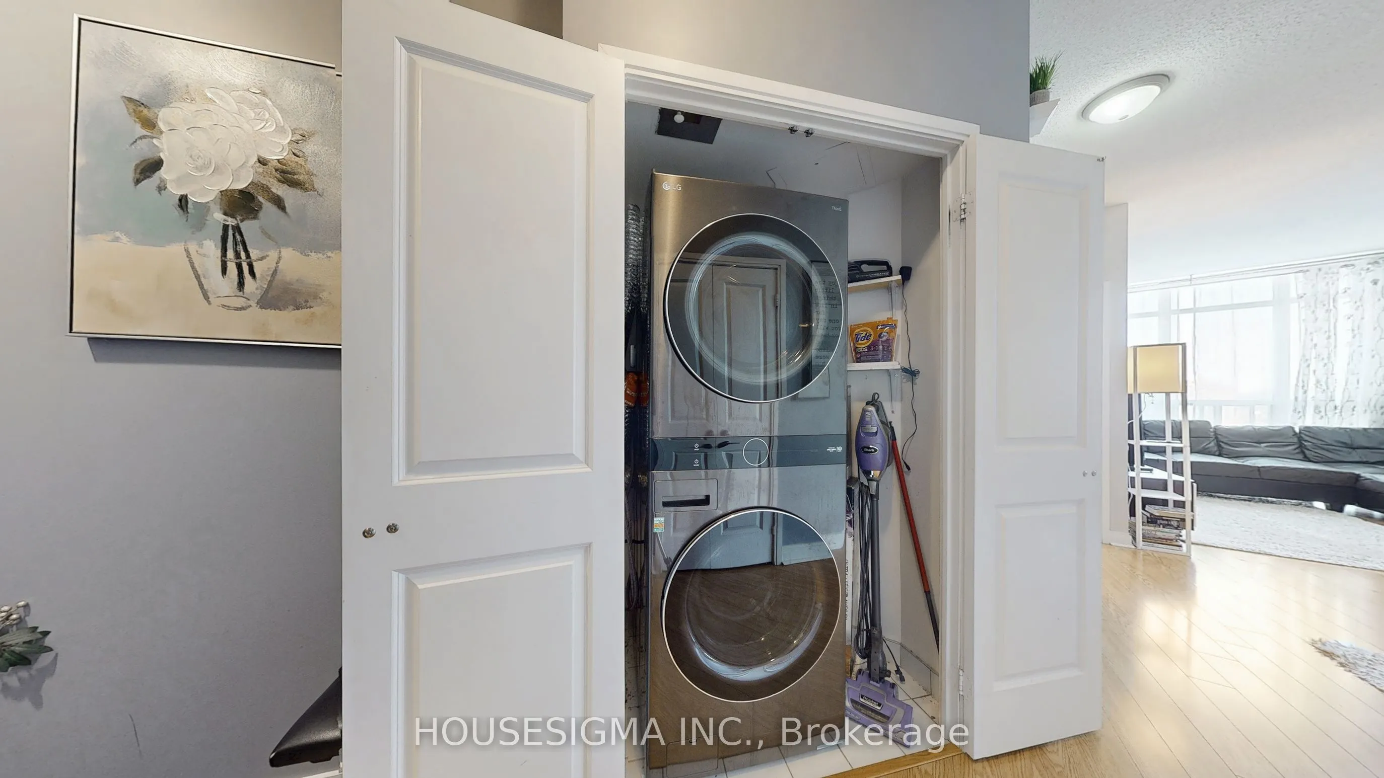 80 Absolute Avenue, #1303