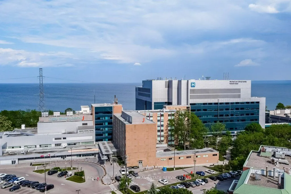 1201 North Shore Boulevard E, #706