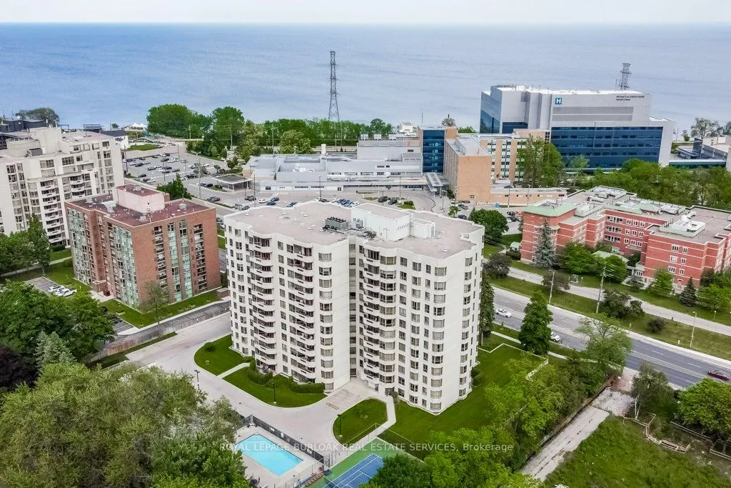 1201 North Shore Boulevard E, #706