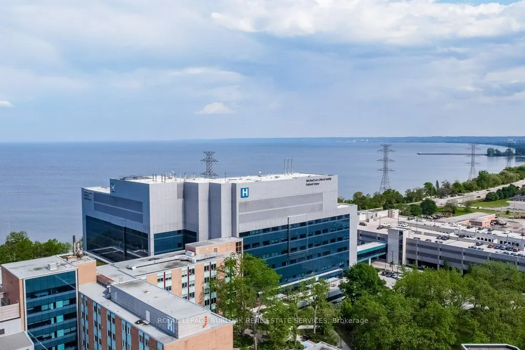 1201 North Shore Boulevard E, #706