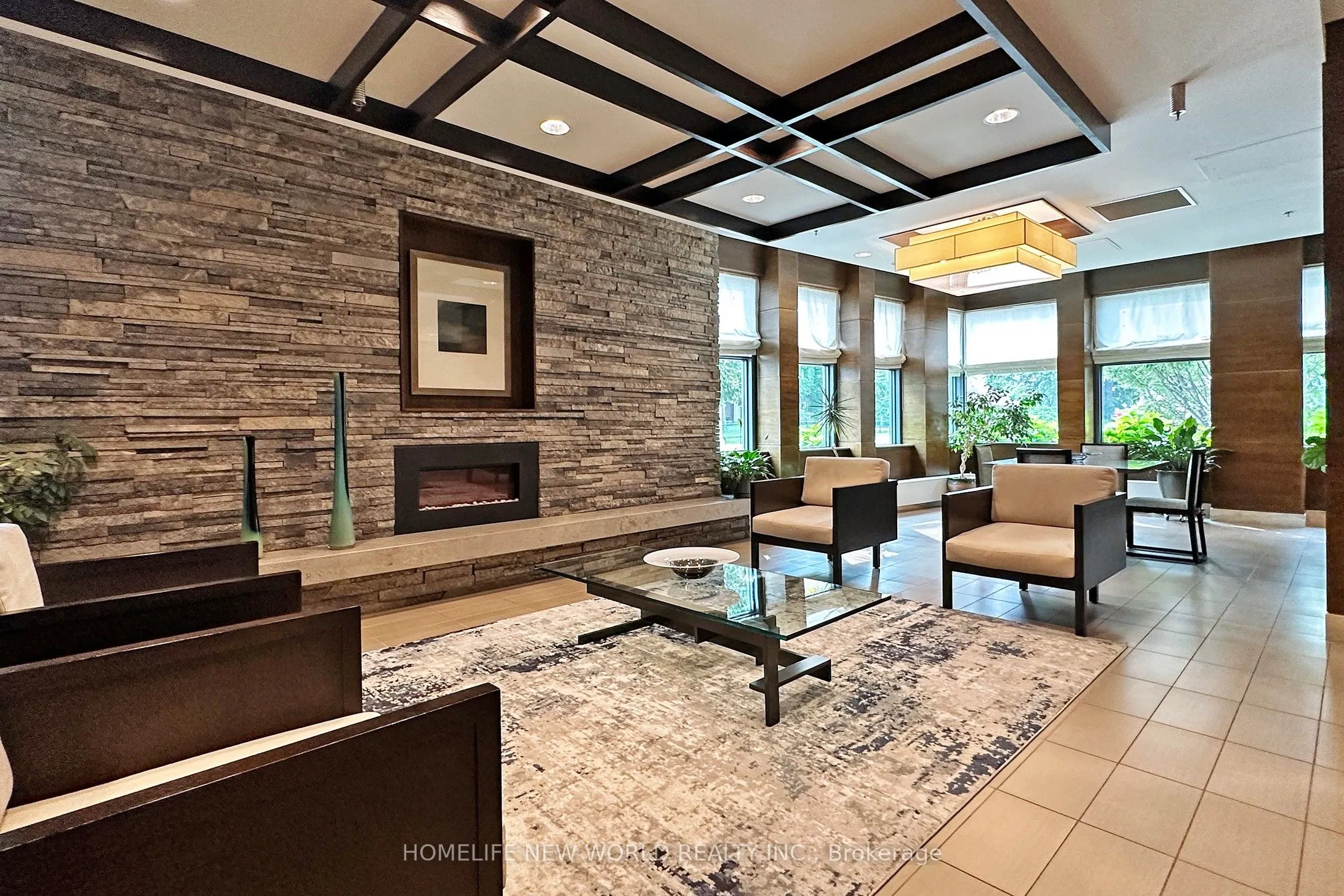 1 Hurontario Street, #506