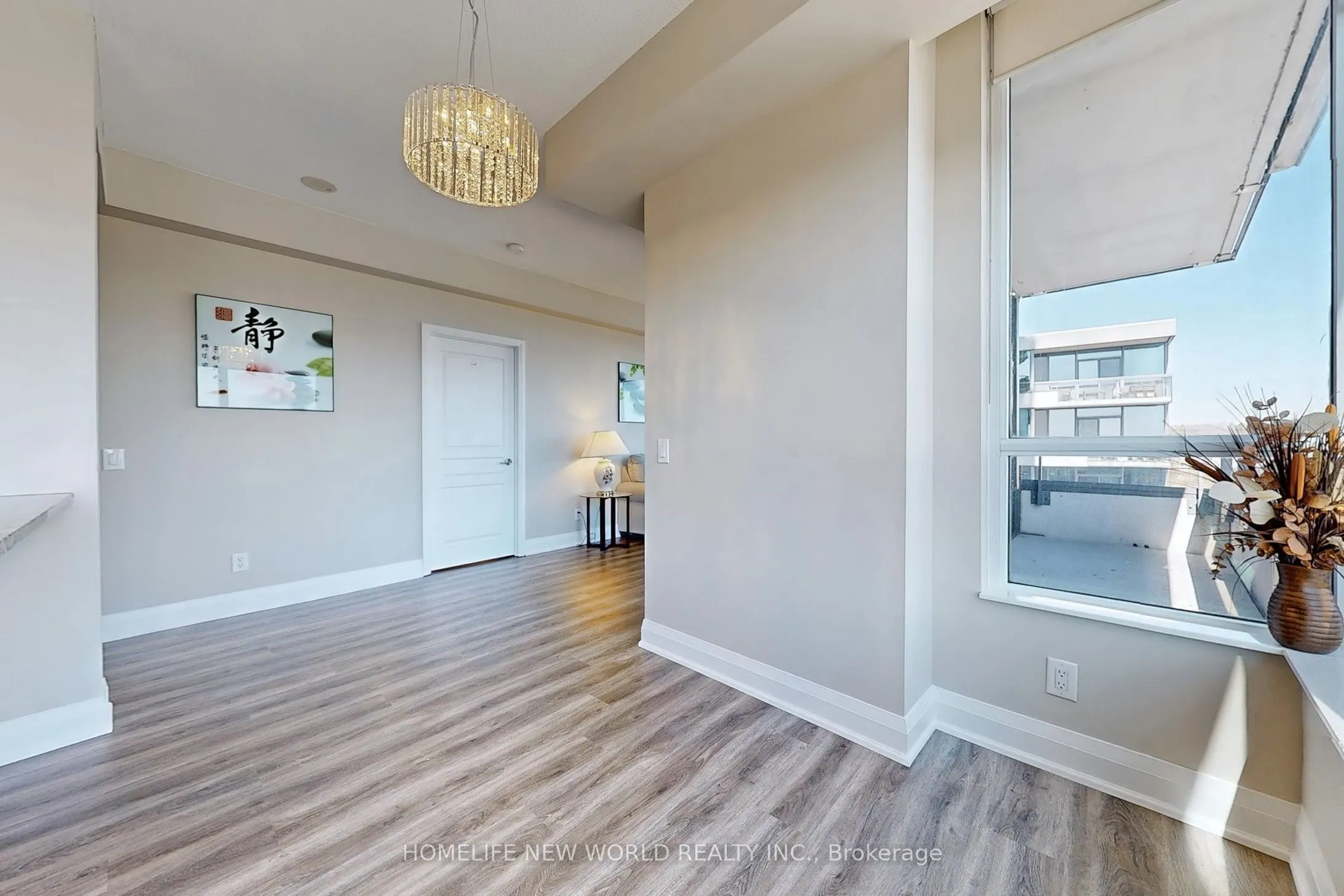 1 Hurontario Street, #506