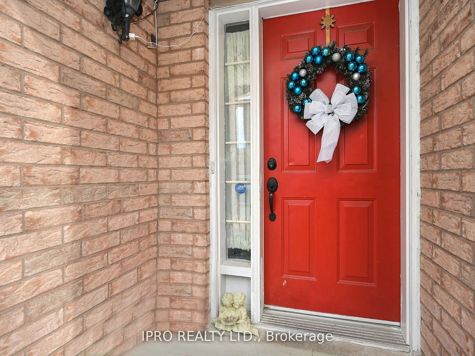 80 Acorn Place, #166
