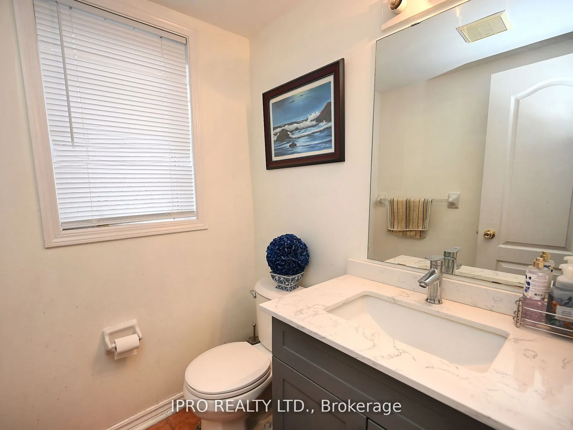 80 Acorn Place, #166
