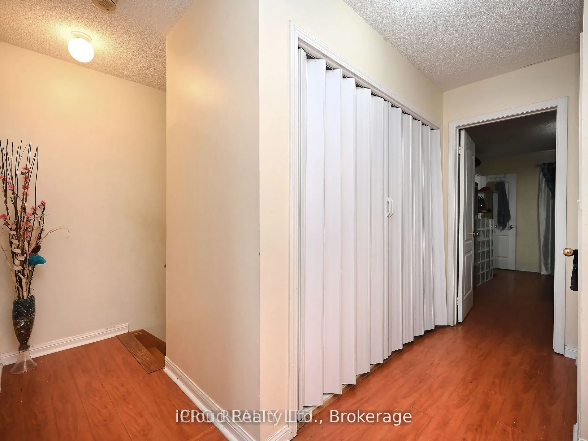 80 Acorn Place, #166