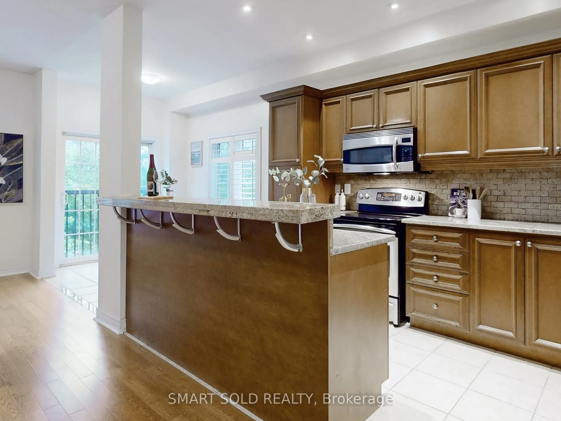 230 Paisley Boulevard W, #26