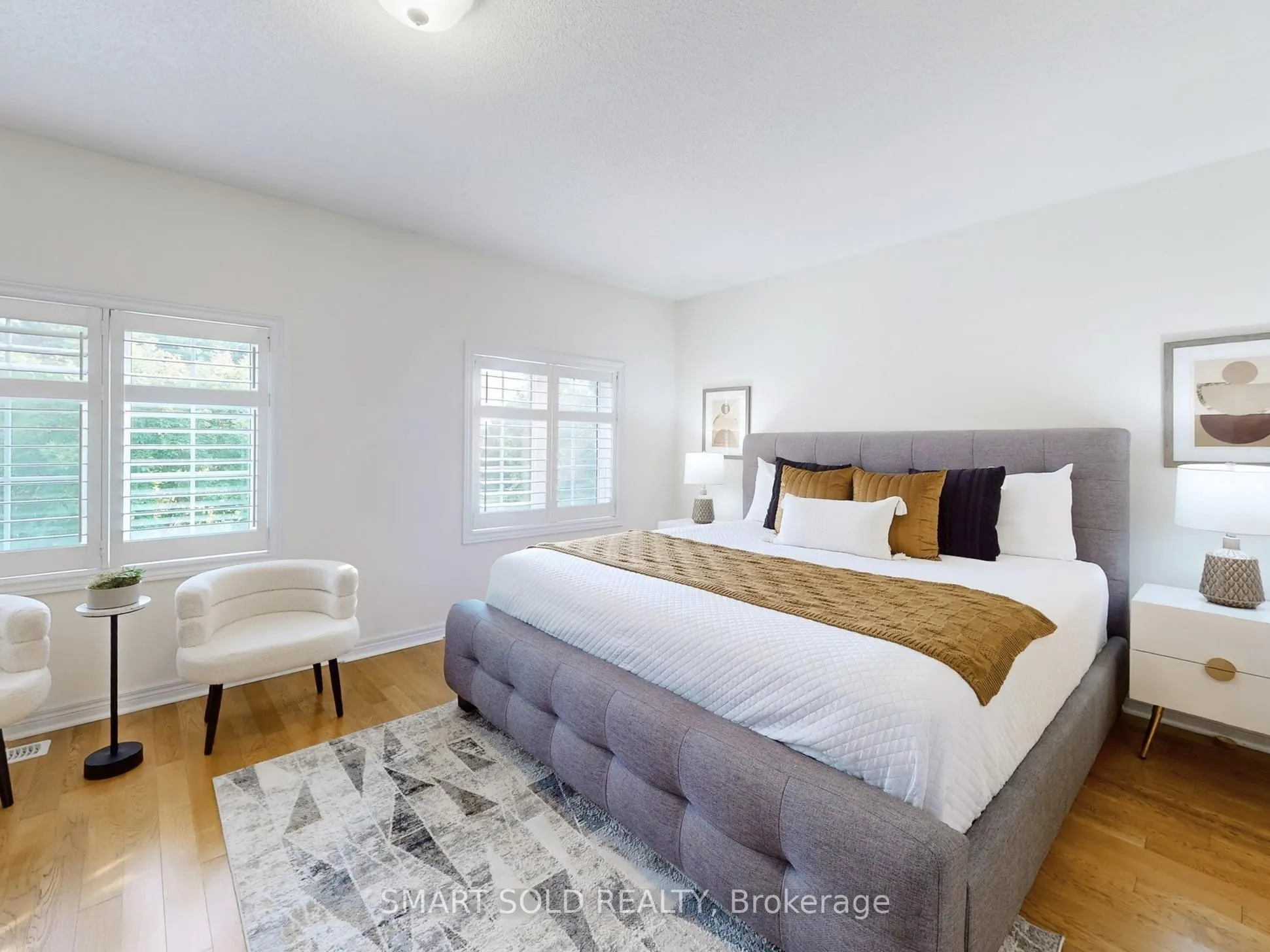 230 Paisley Boulevard W, #26