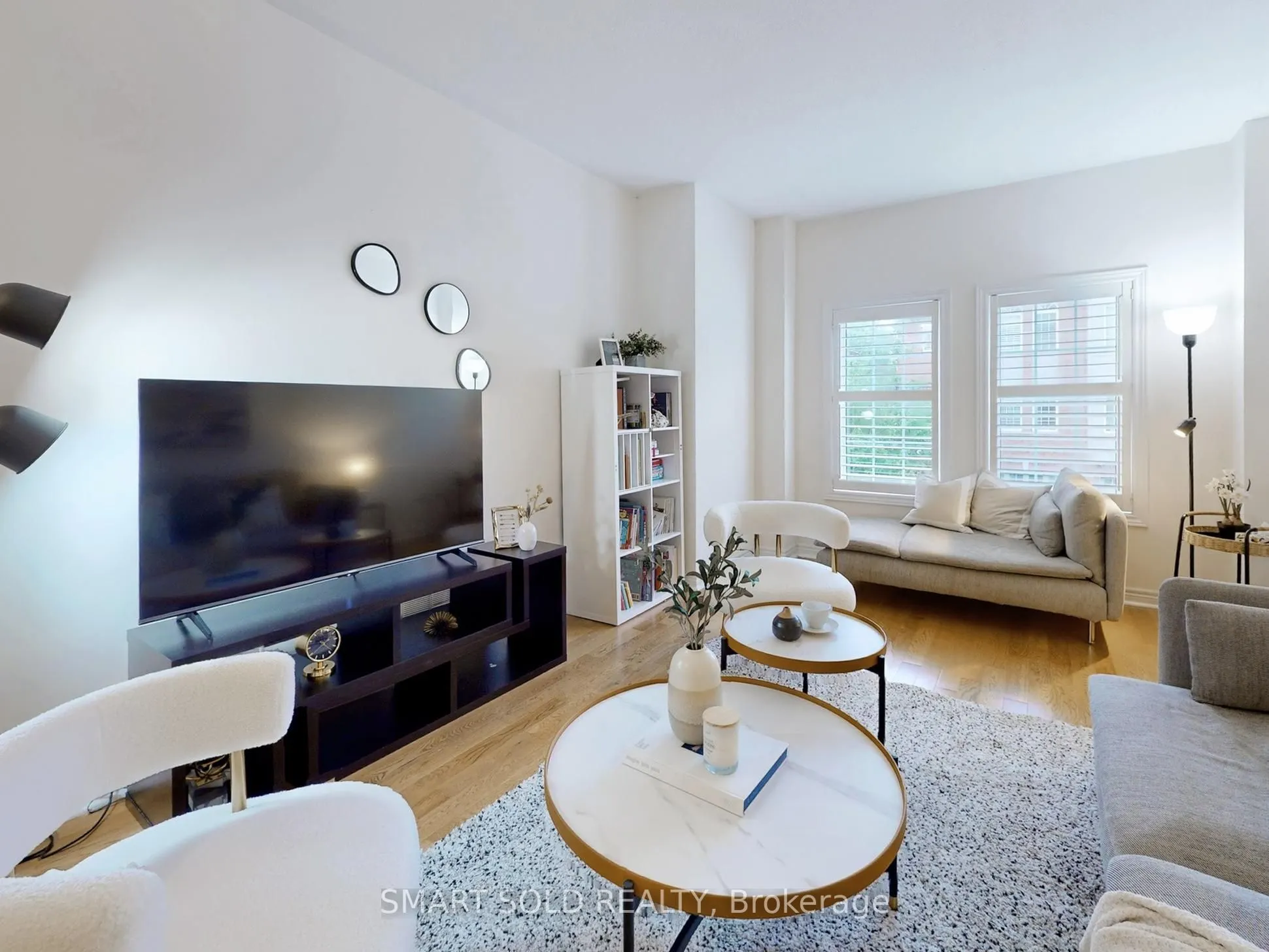 230 Paisley Boulevard W, #26
