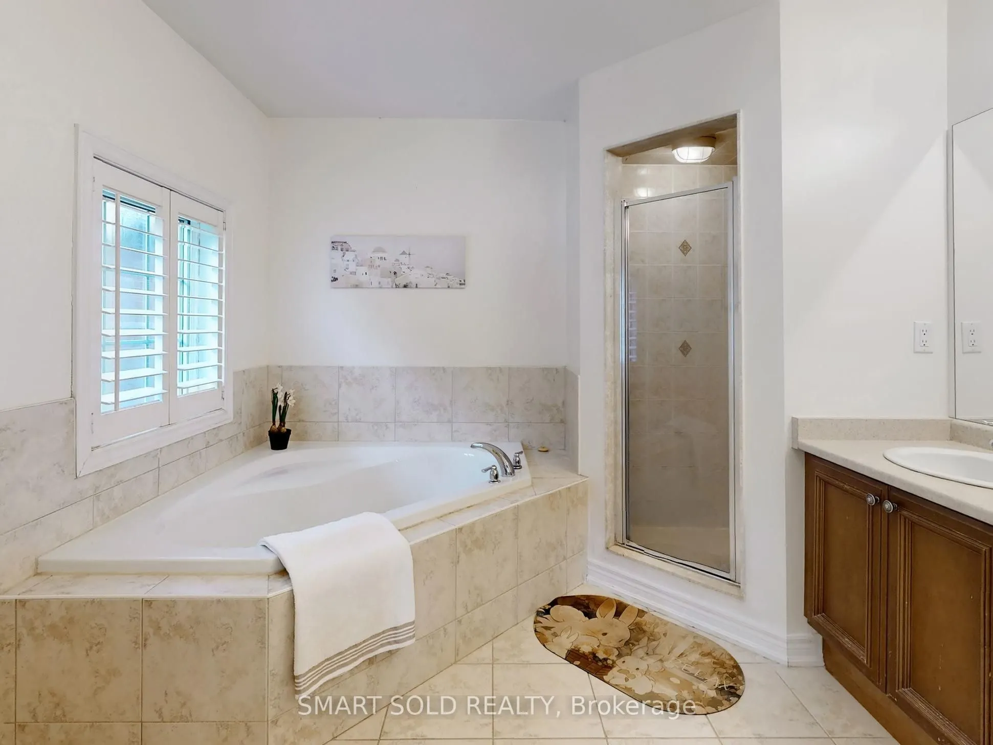 230 Paisley Boulevard W, #26