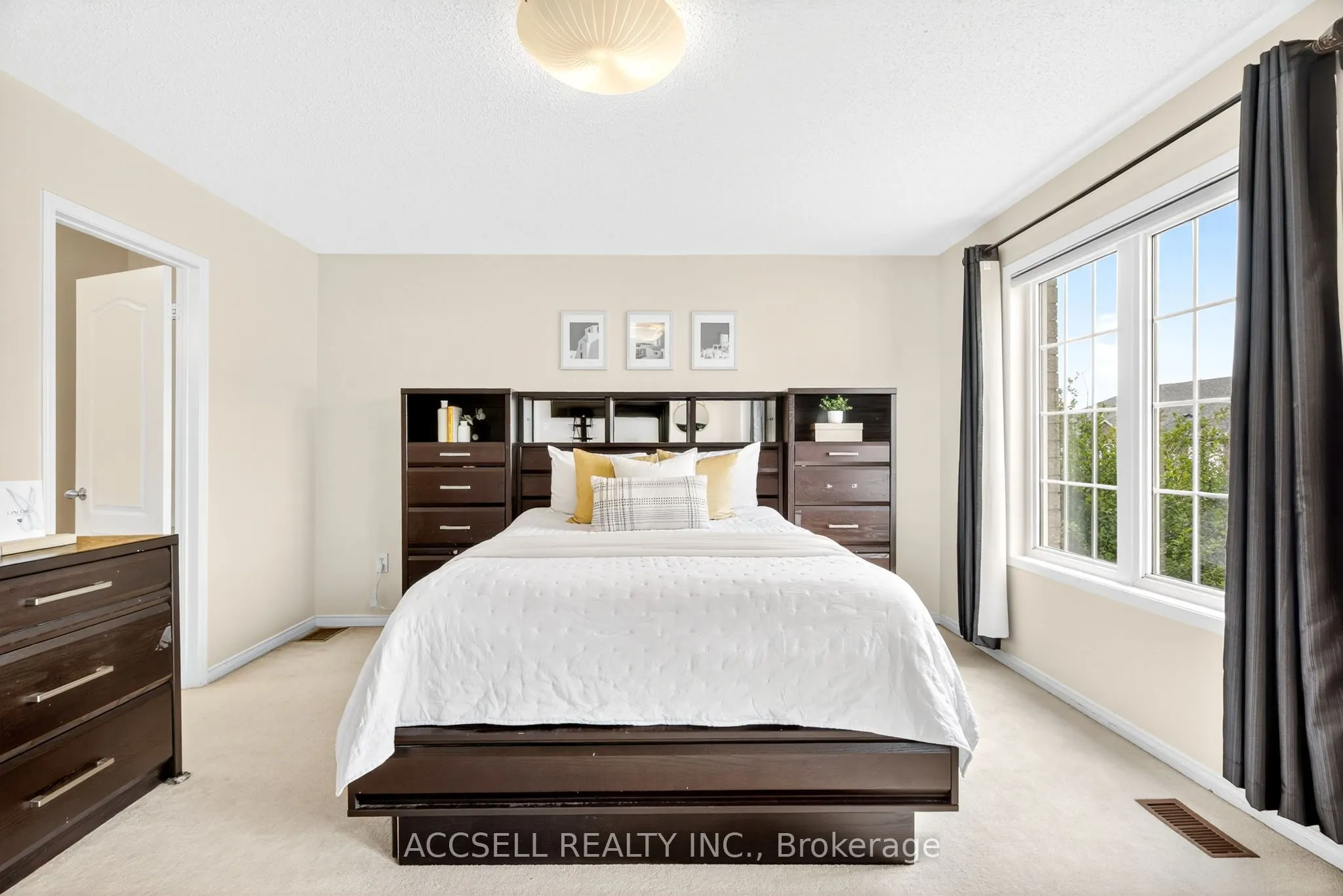 3054 Wrigglesworth Crescent