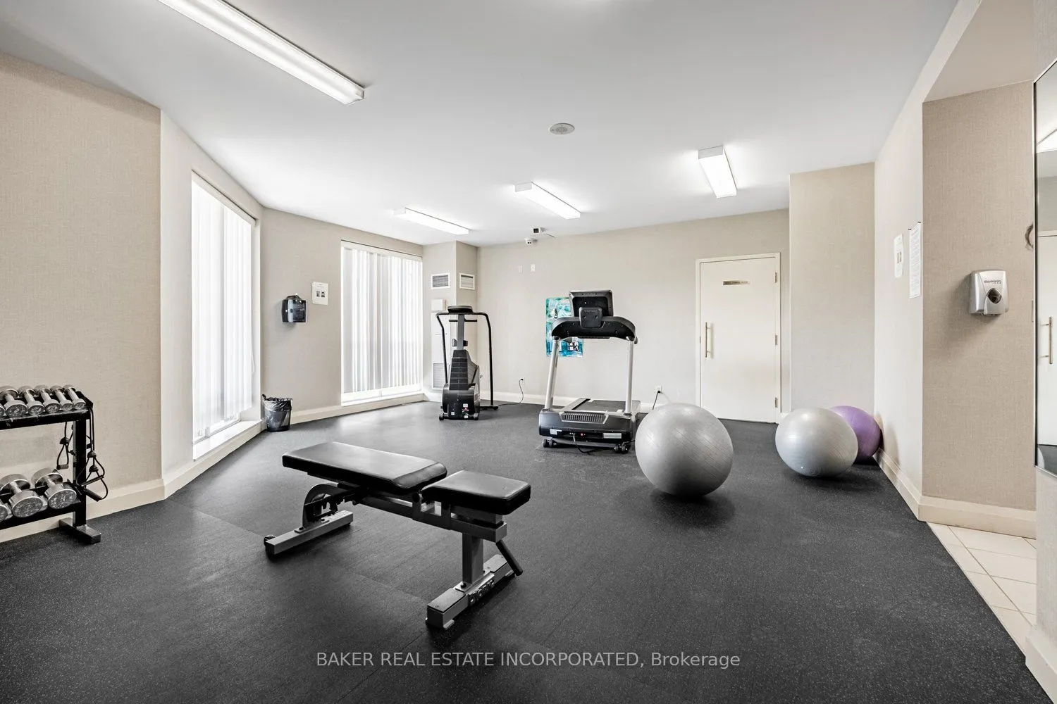 1150 Parkwest Place, #311