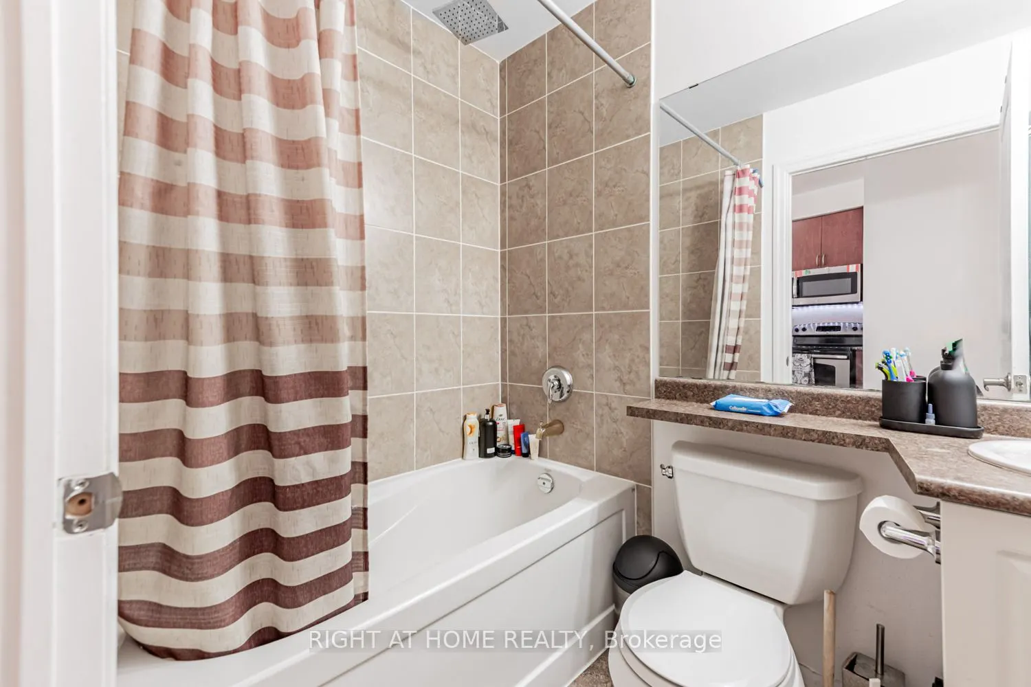 223 Webb Drive, #3206