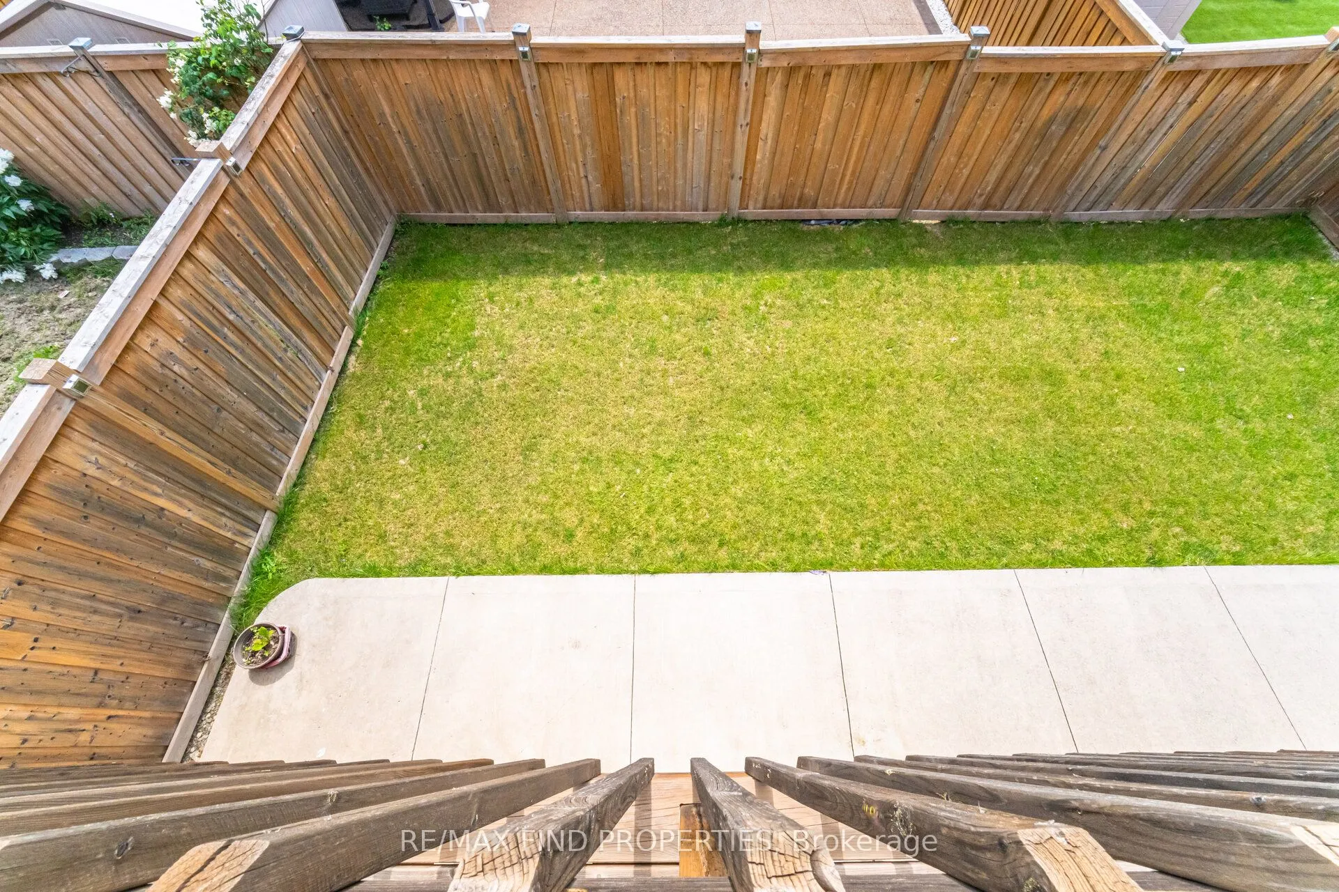 65 Monkton Circle