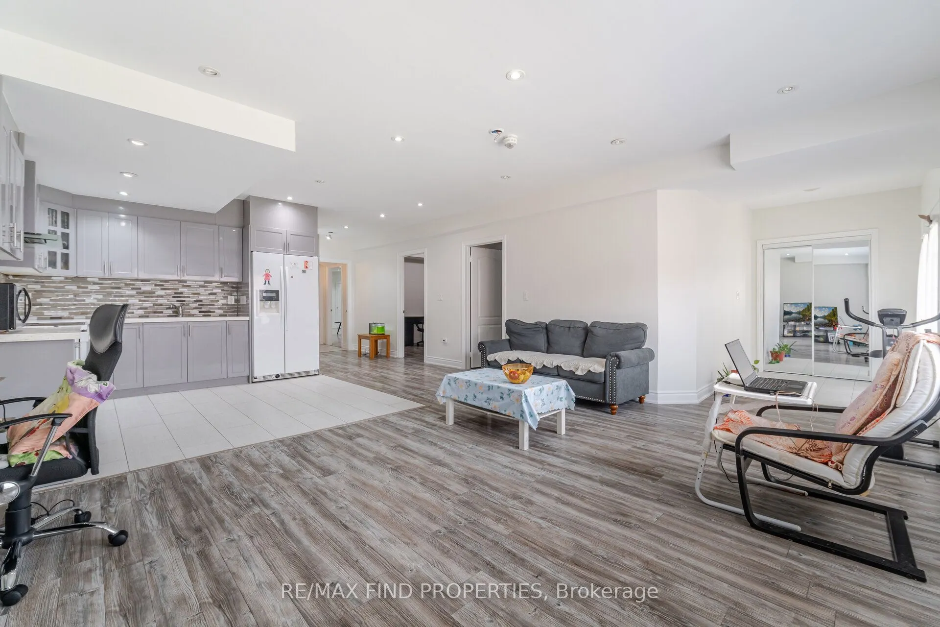 65 Monkton Circle