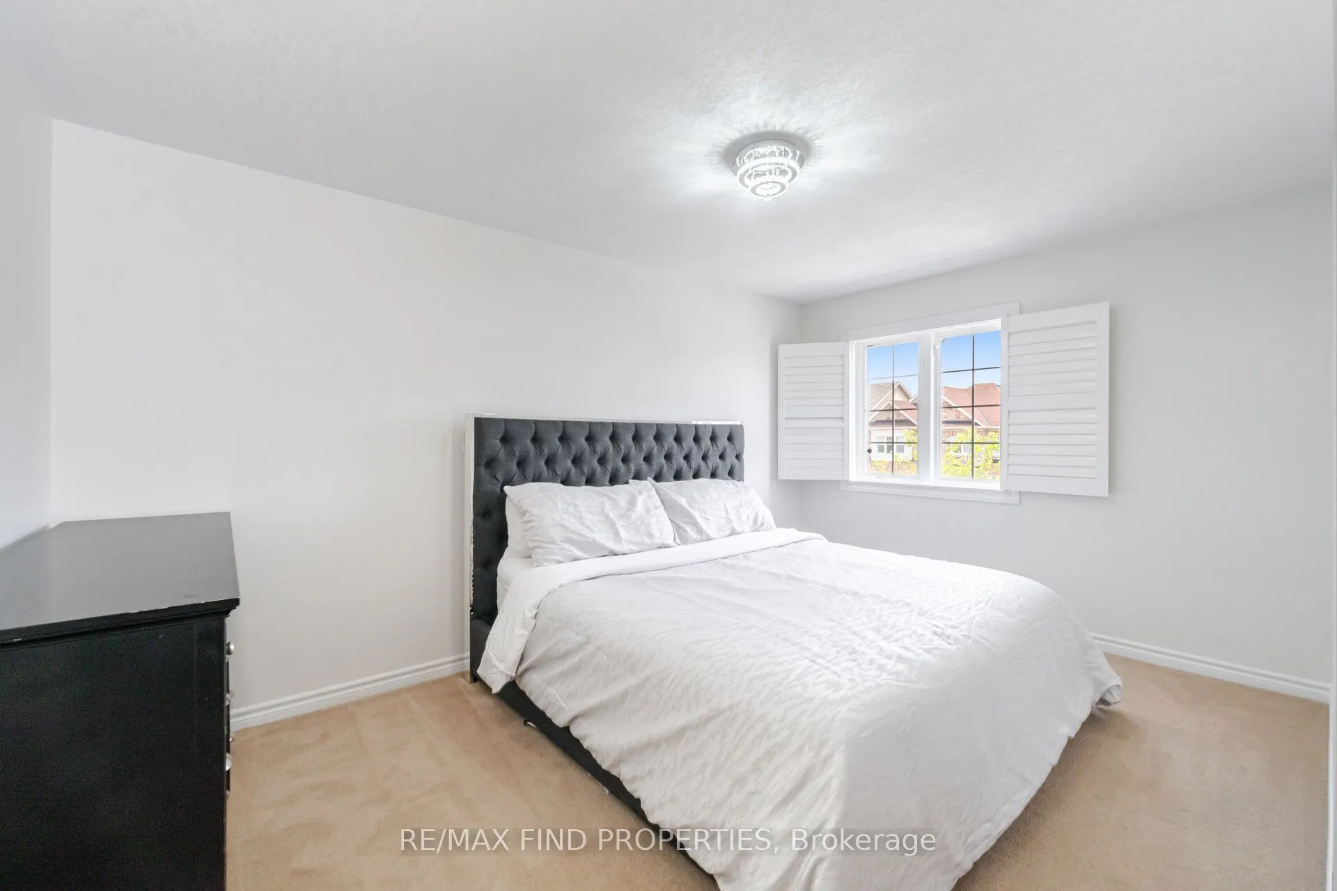 65 Monkton Circle