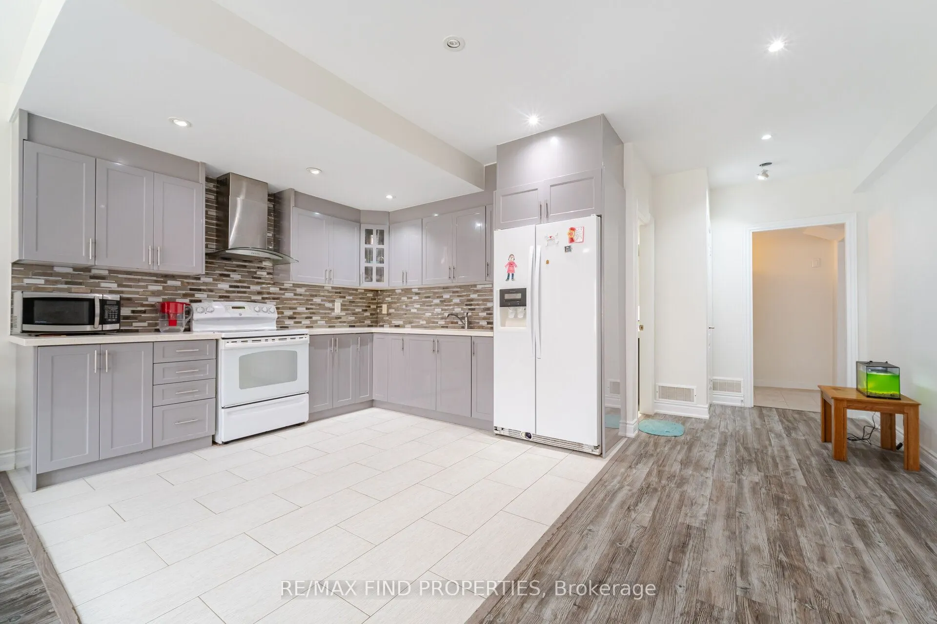 65 Monkton Circle