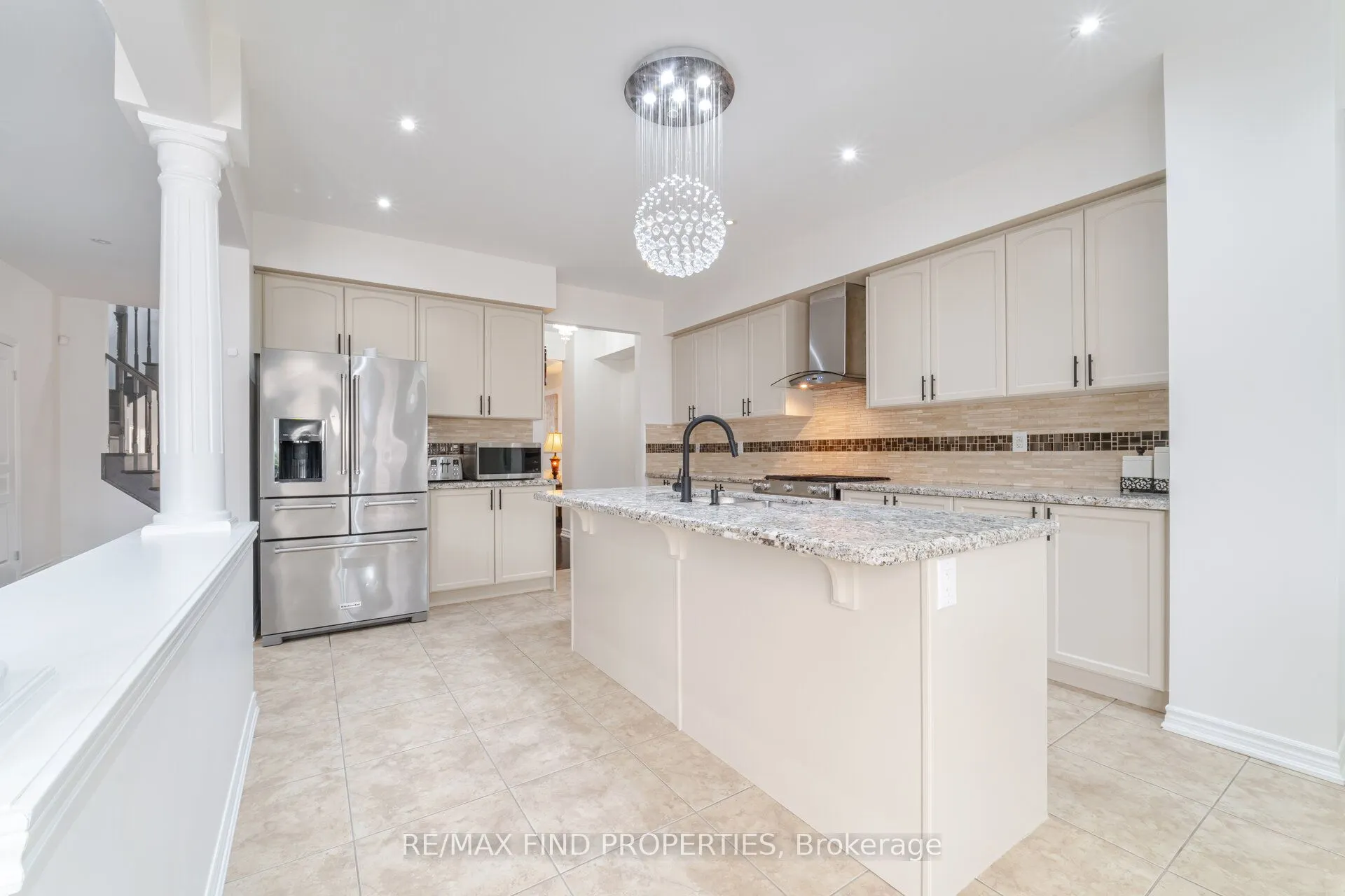 65 Monkton Circle