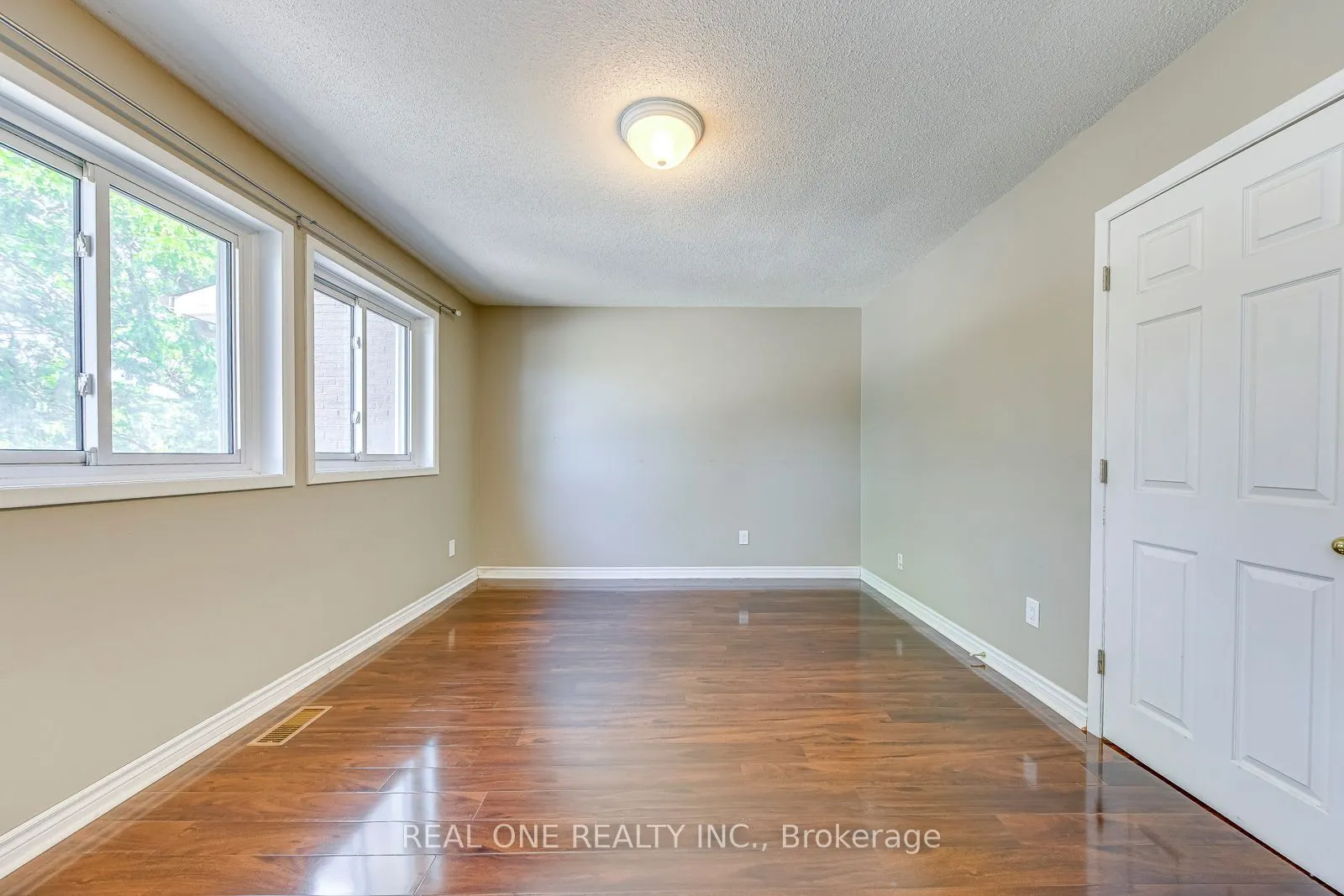 4050 Farrier Court