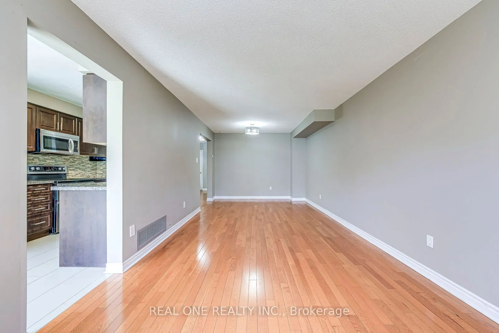 4050 Farrier Court