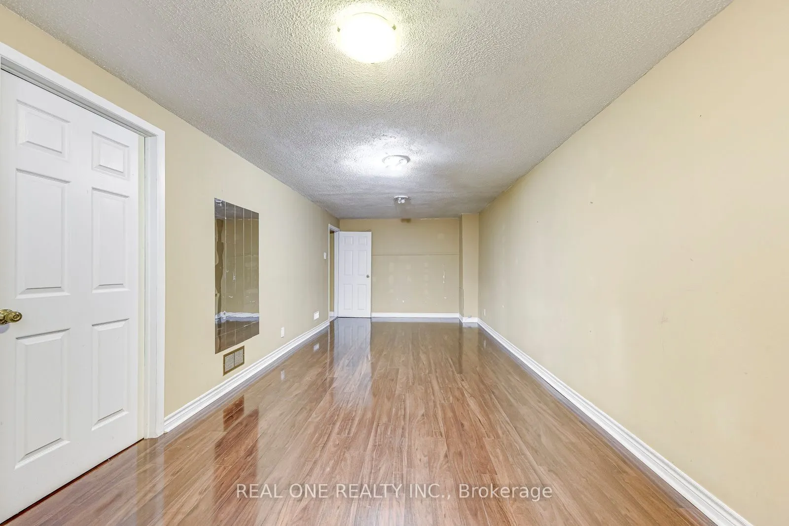 4050 Farrier Court