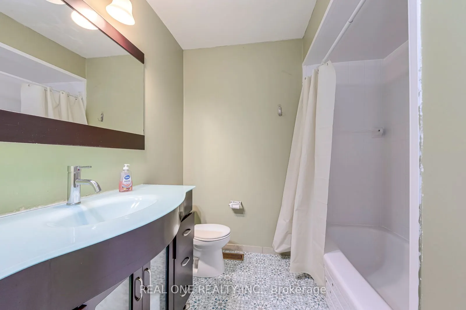 4050 Farrier Court