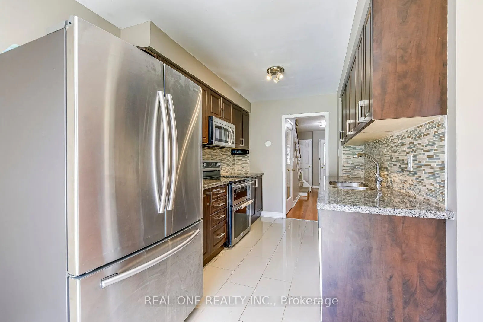 4050 Farrier Court