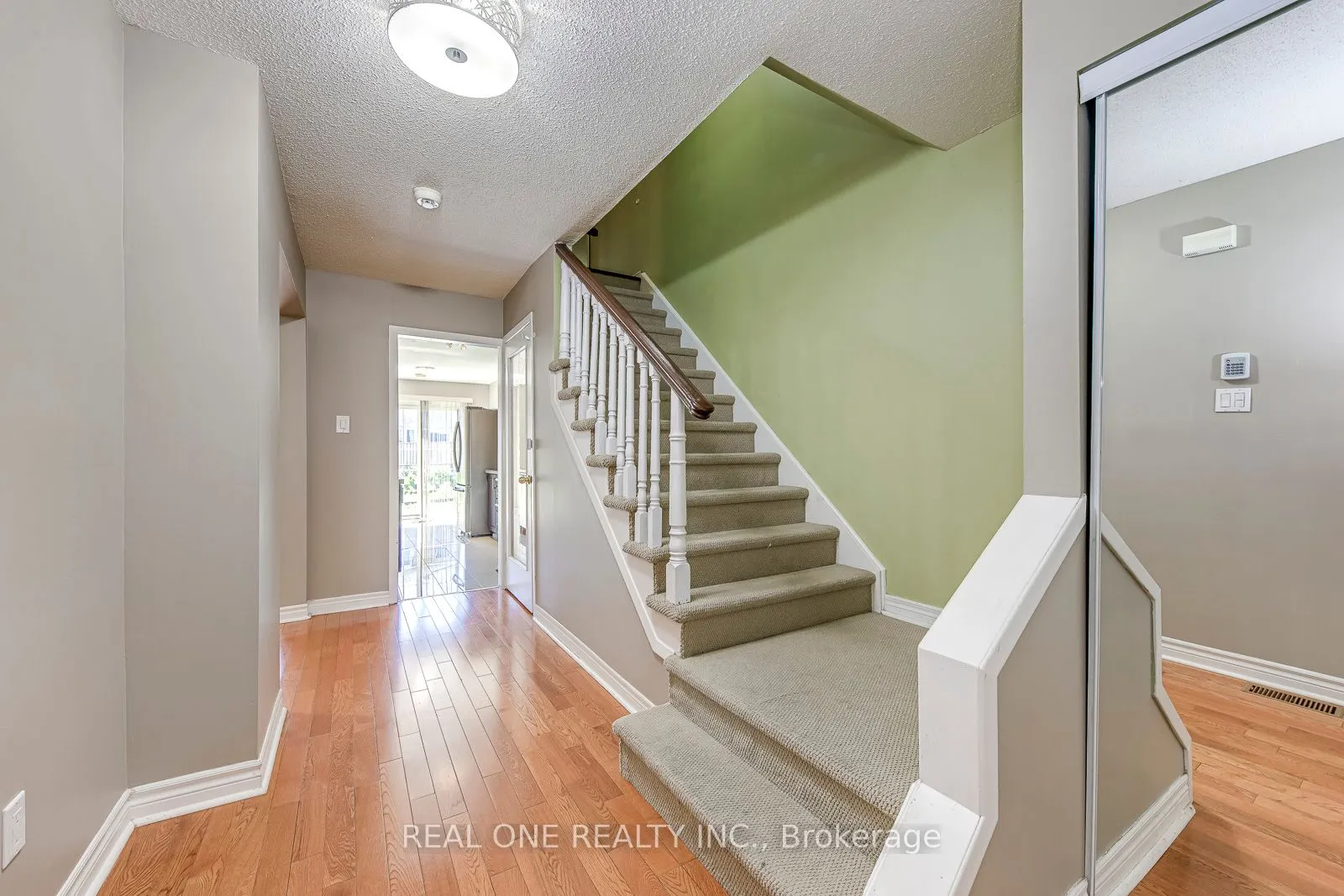 4050 Farrier Court