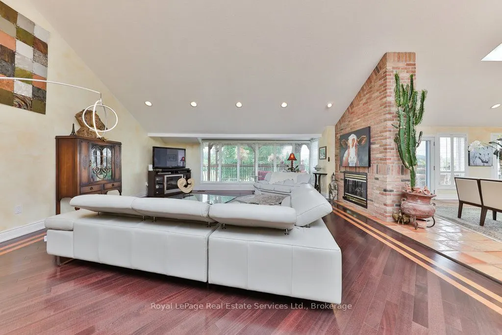 12 Ingleview Drive