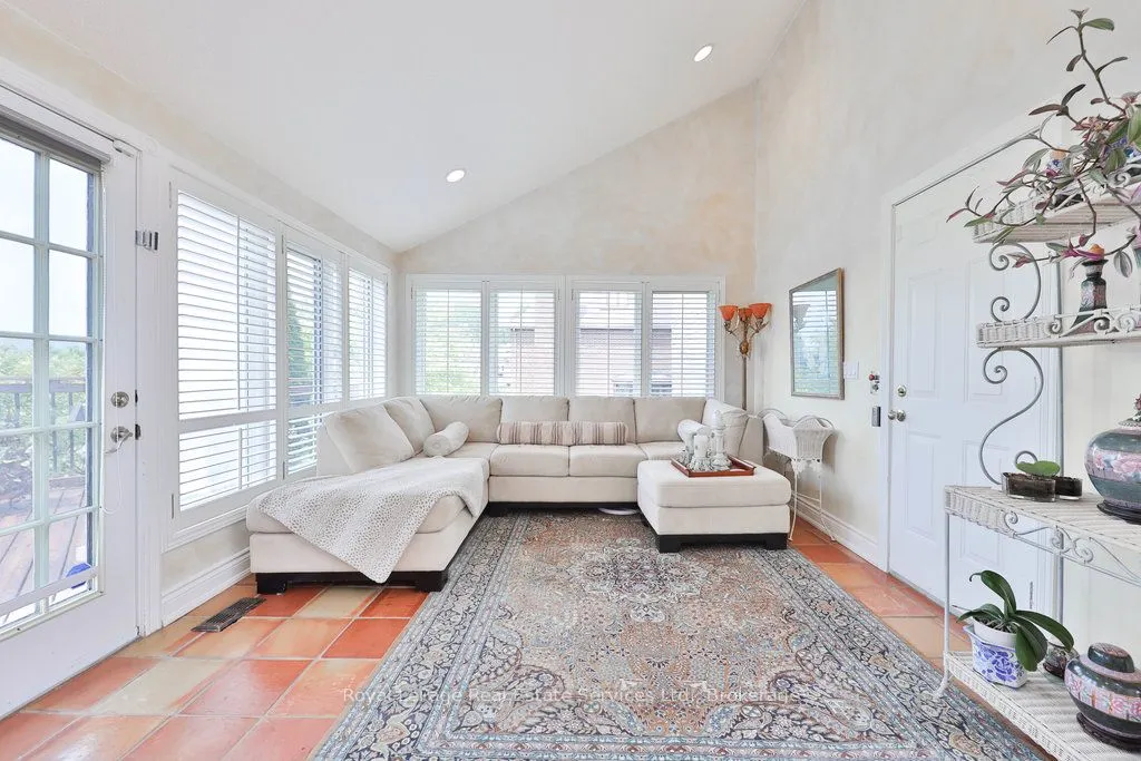 12 Ingleview Drive