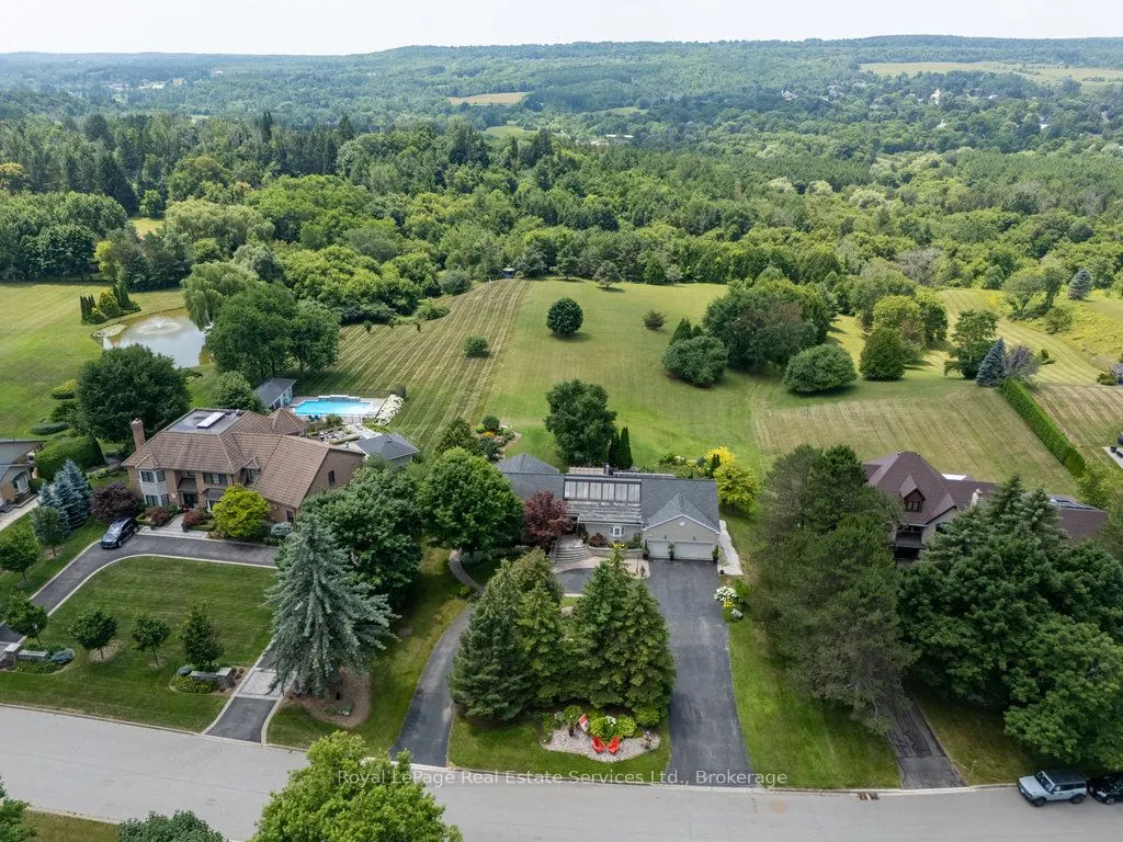 12 Ingleview Drive