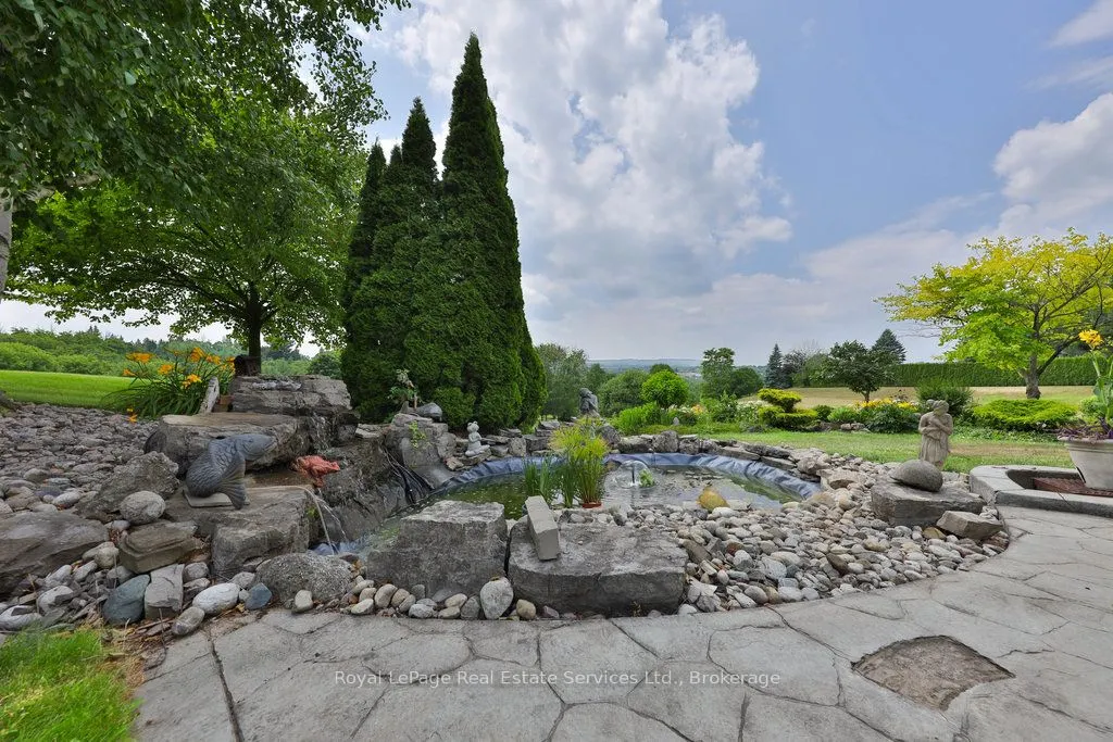 12 Ingleview Drive