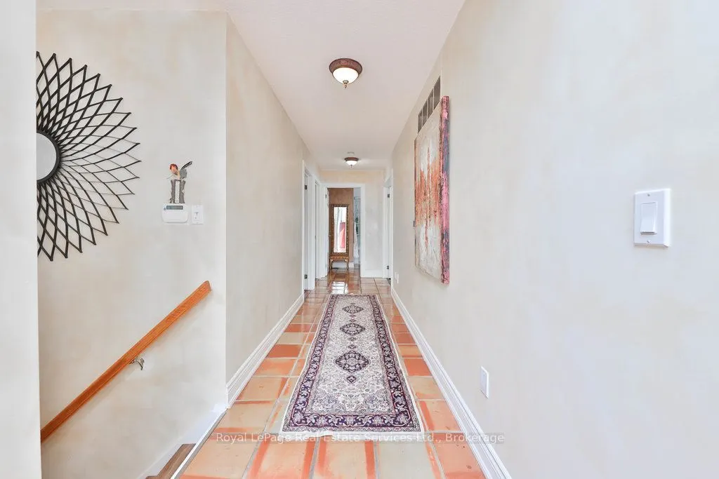 12 Ingleview Drive