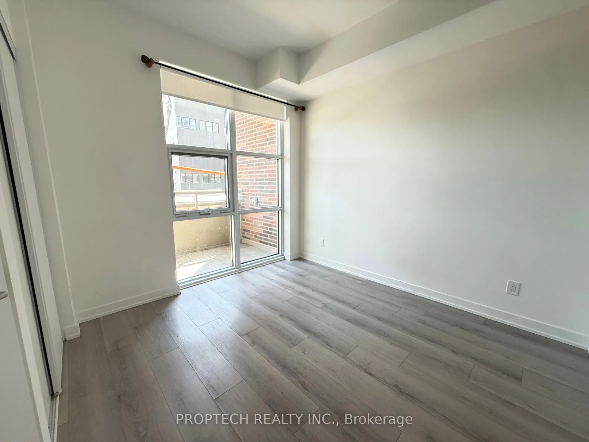 1787 St Clair Avenue W, #221