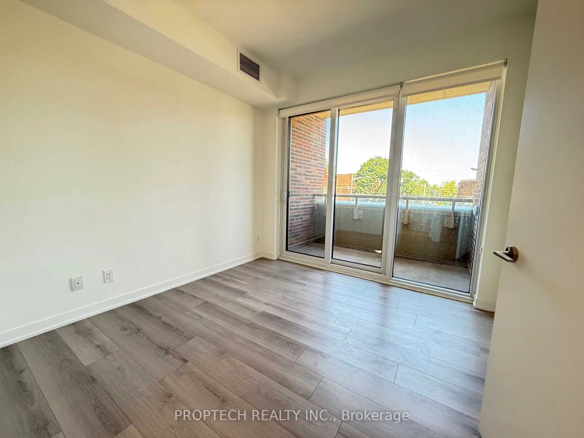 1787 St Clair Avenue W, #221
