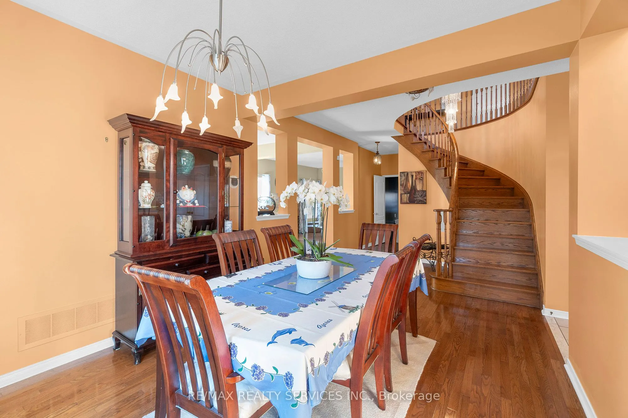 98 Mccrimmon Drive