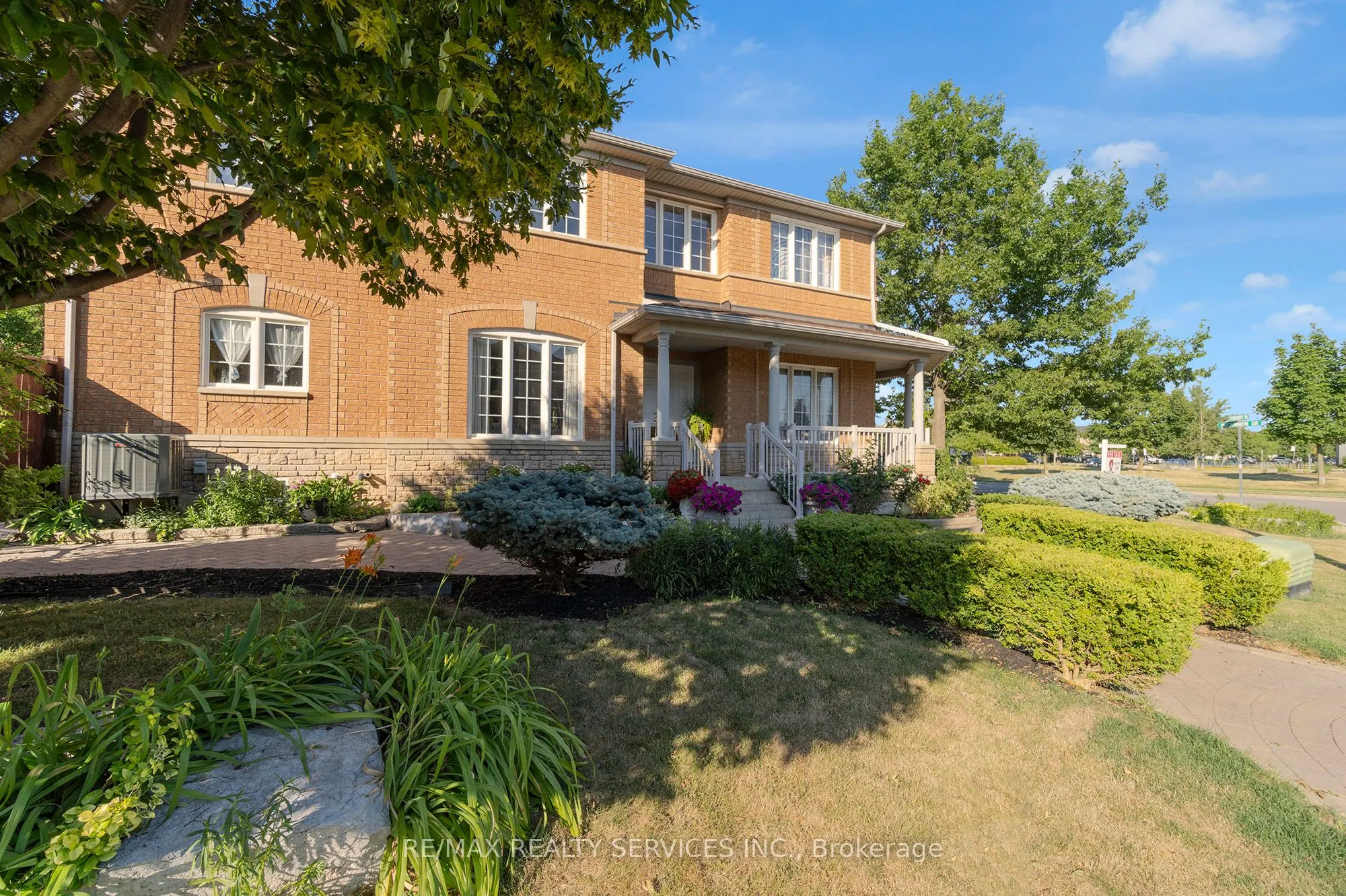 98 Mccrimmon Drive