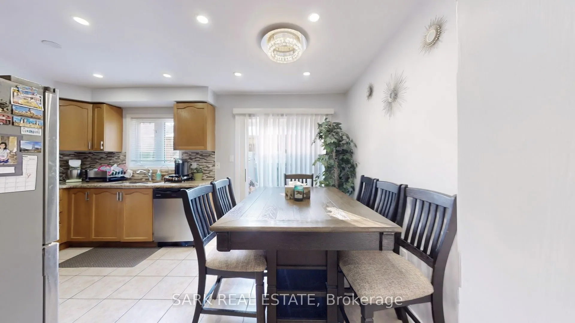 203 Sherwood Road