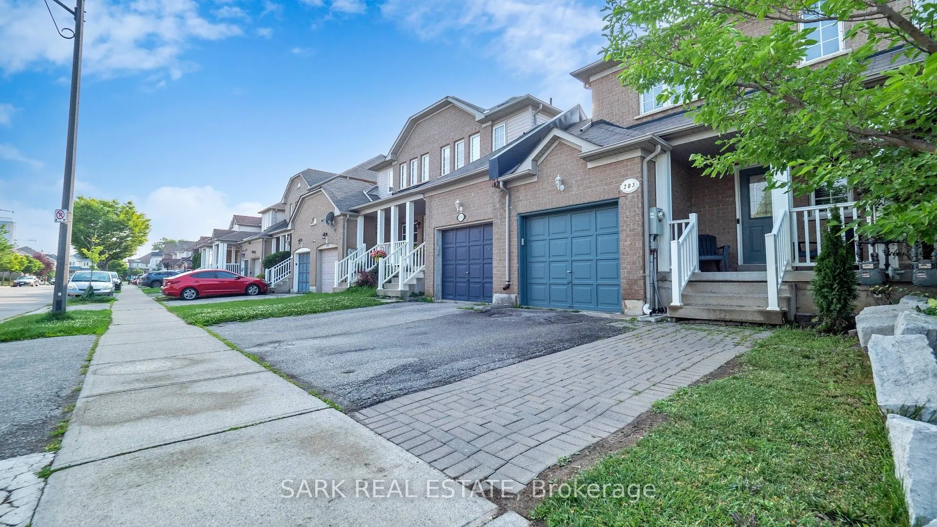 203 Sherwood Road