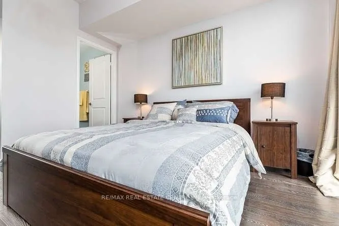 50 Absolute Avenue, #4006
