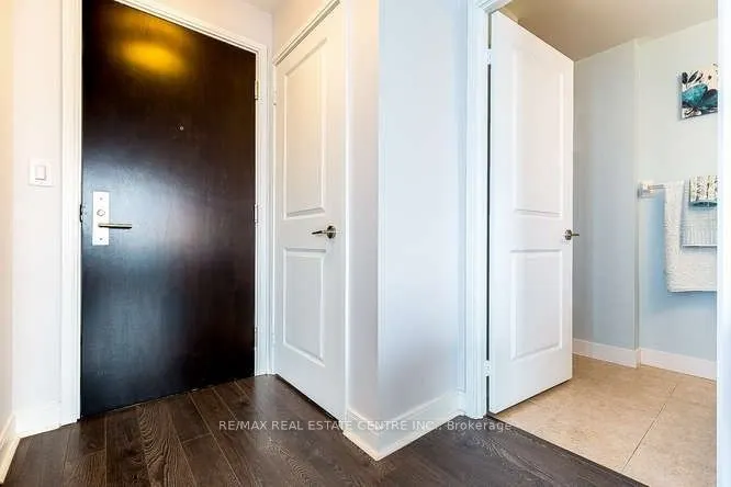 50 Absolute Avenue, #4006