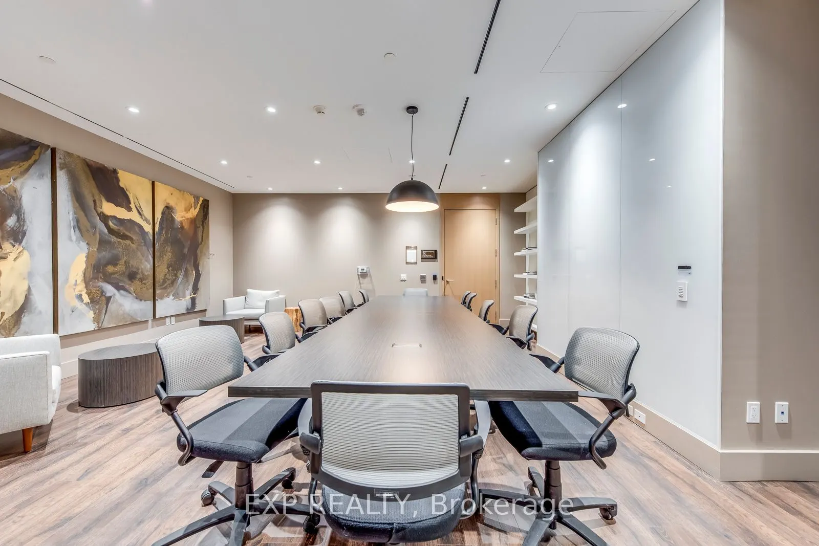 21 Park Street E, #312