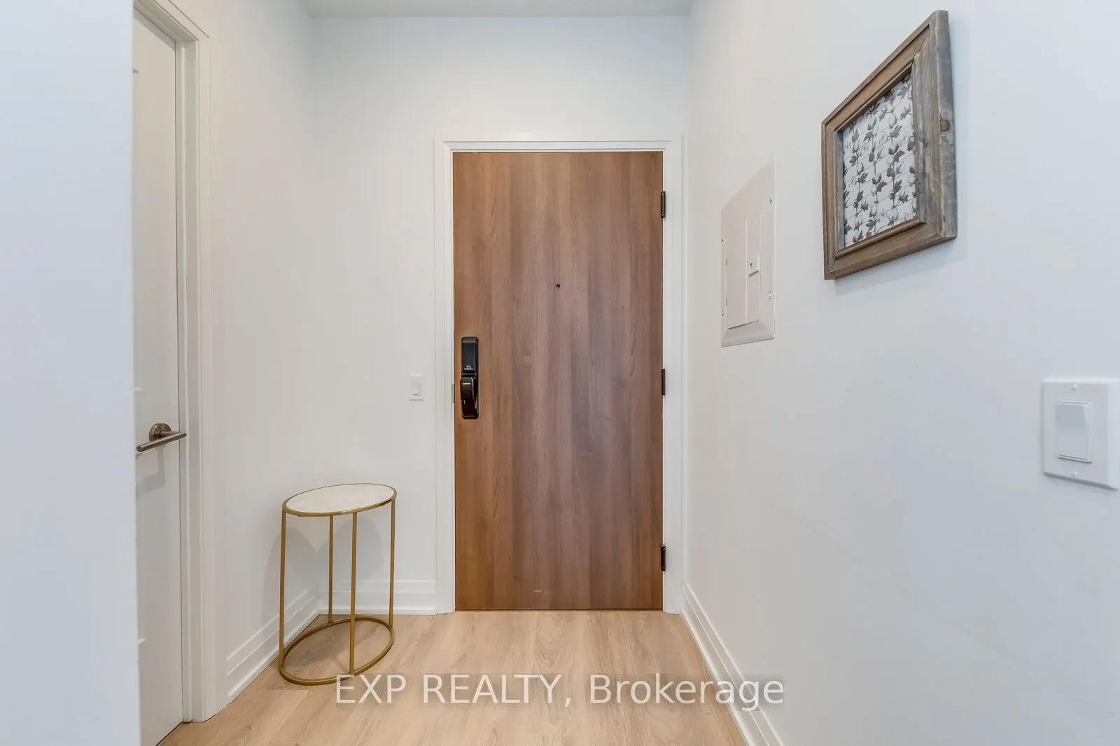 21 Park Street E, #312