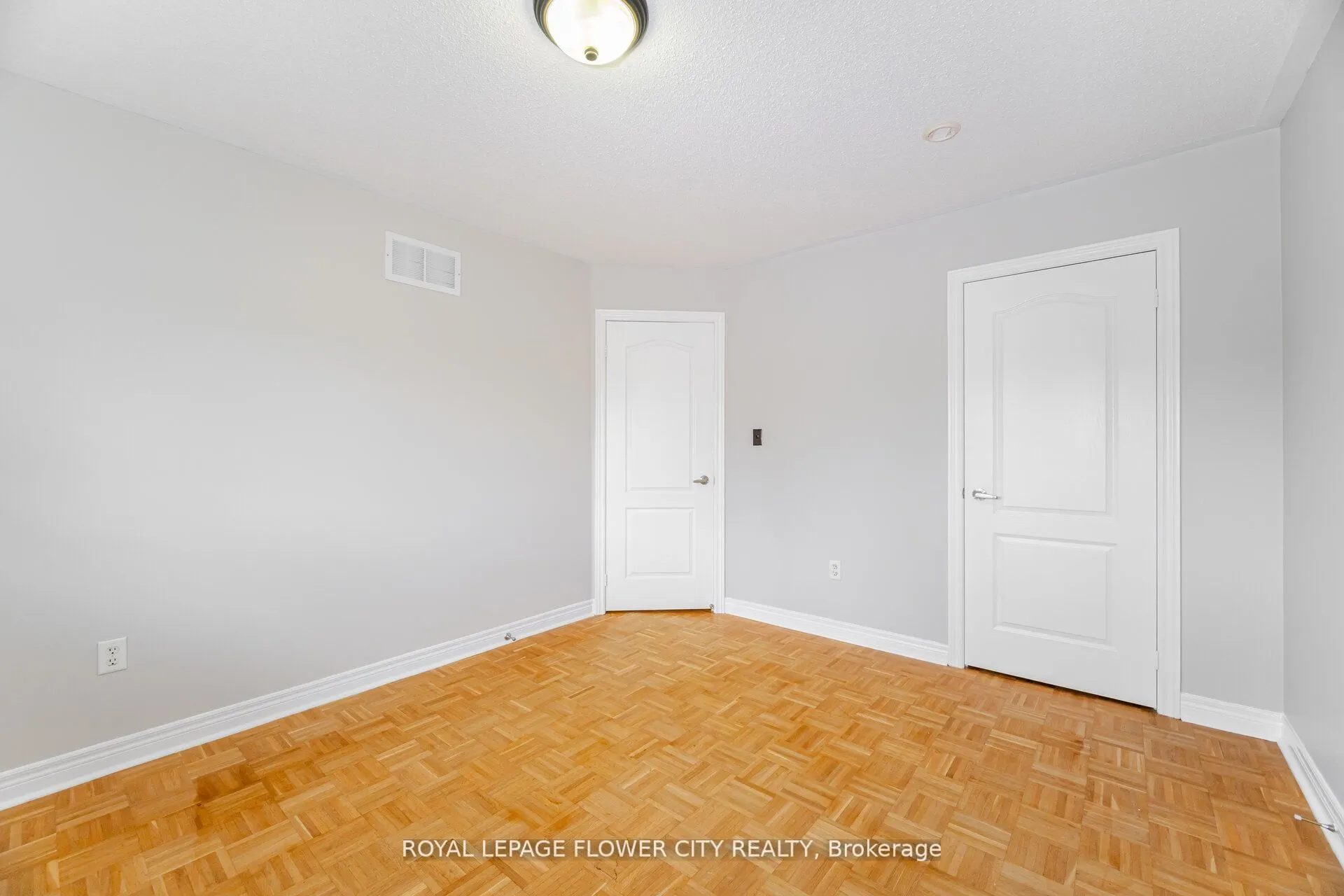 61 Headwater Road