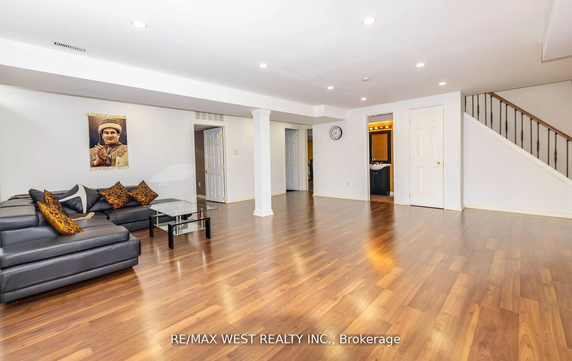 56 Meadow Oak Place