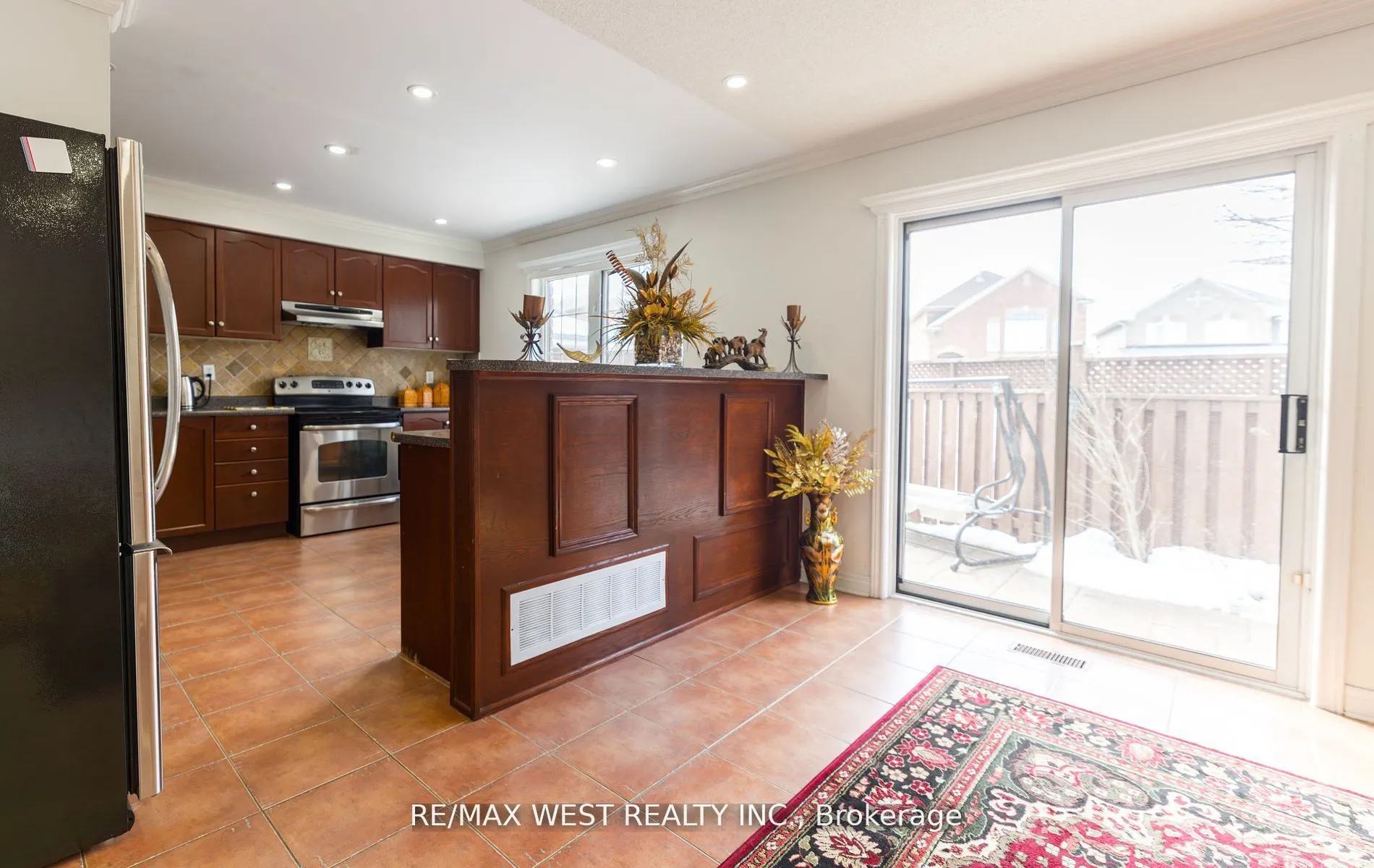 56 Meadow Oak Place