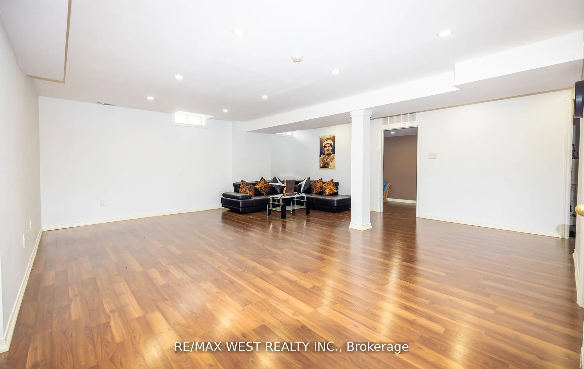 56 Meadow Oak Place