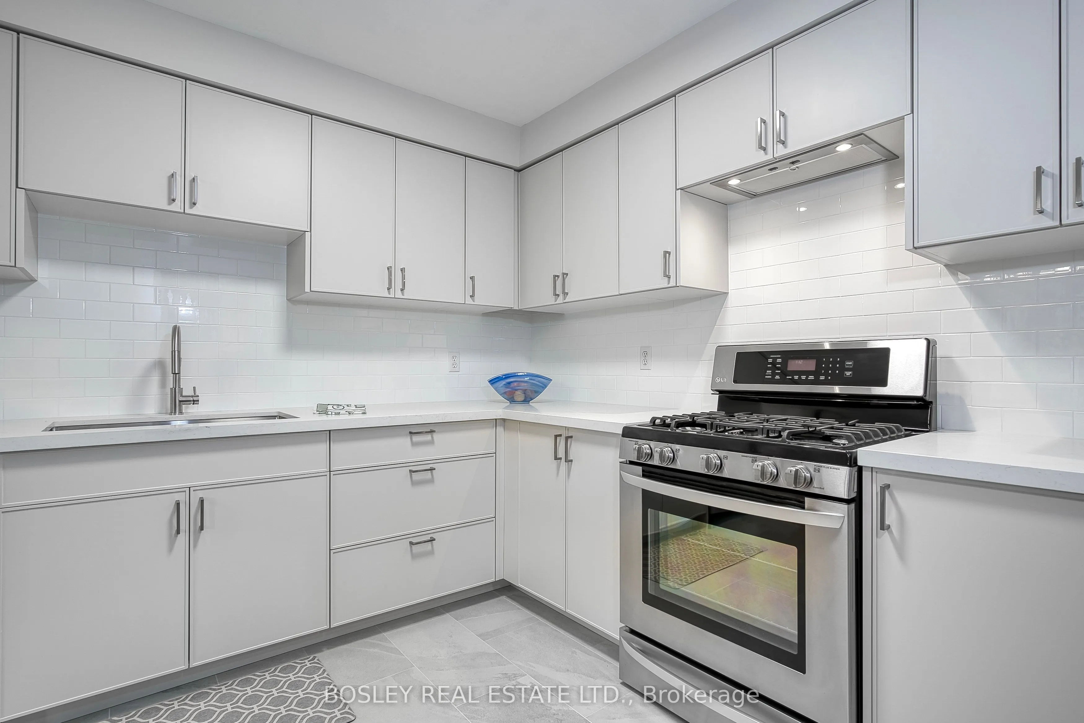 2104 White Dove Circle