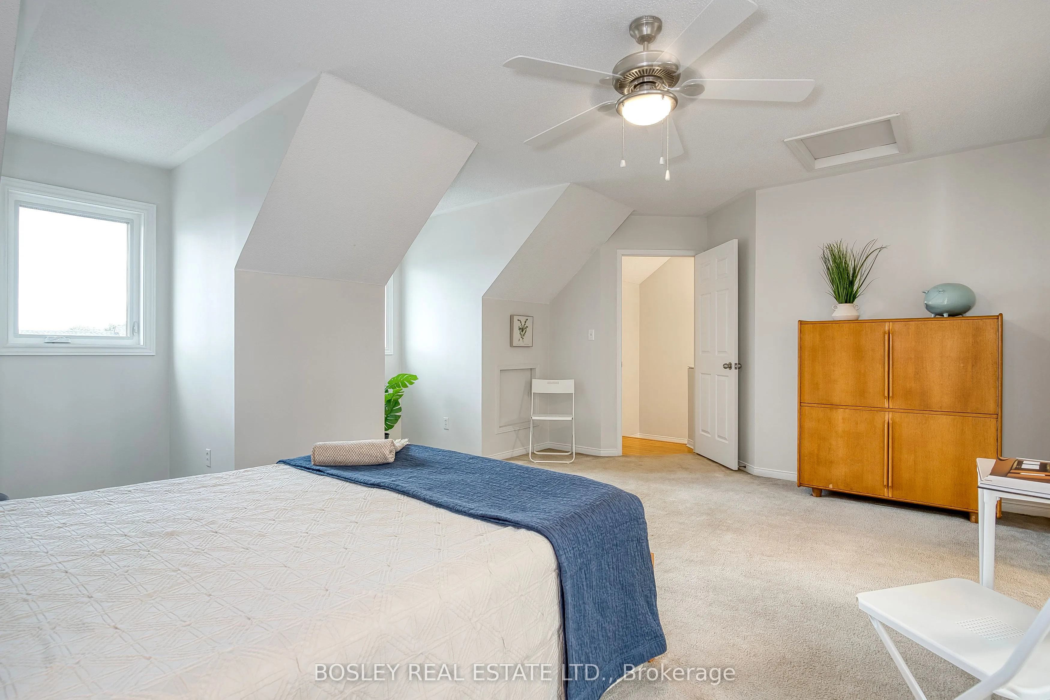 2104 White Dove Circle