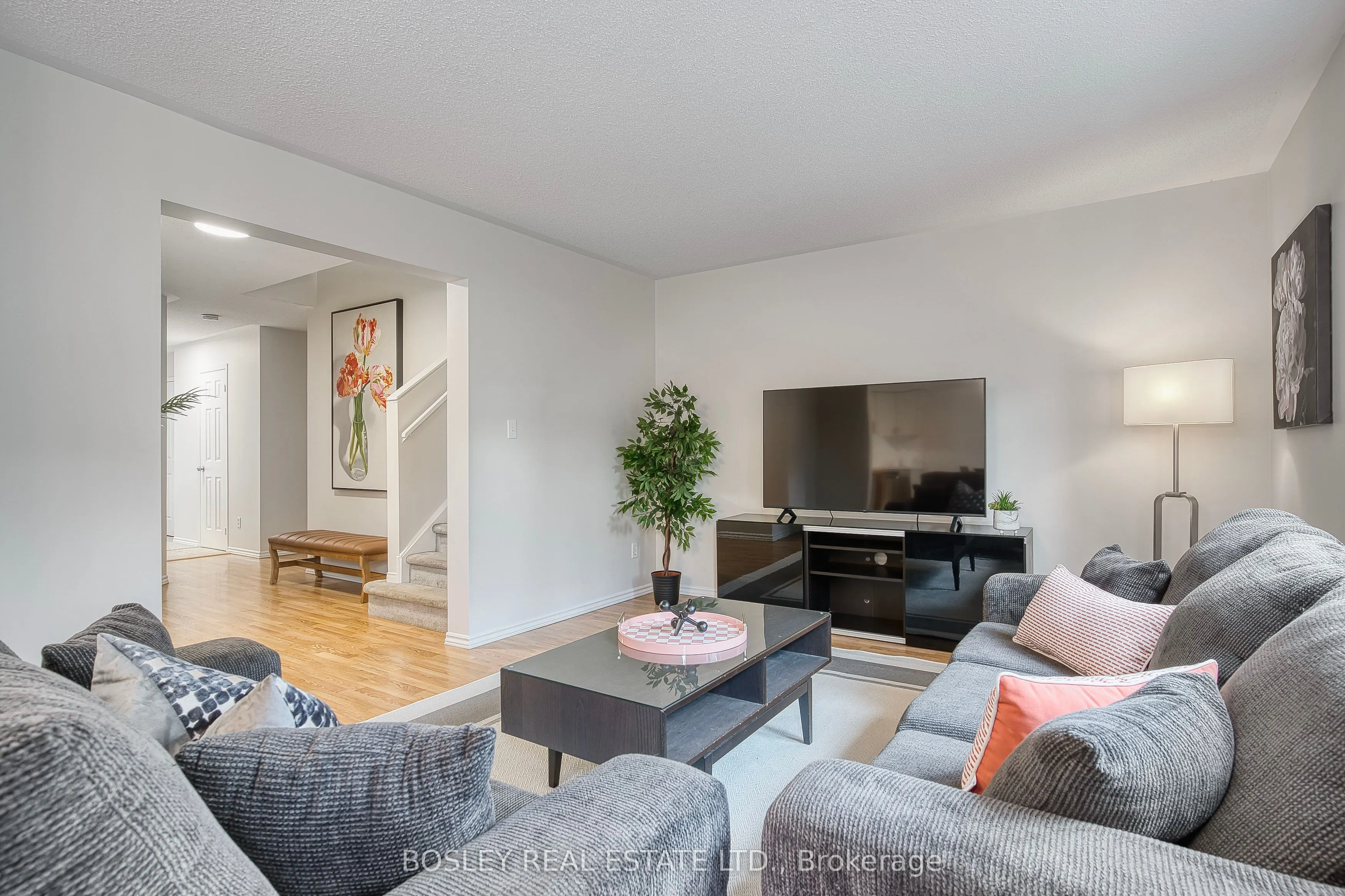 2104 White Dove Circle