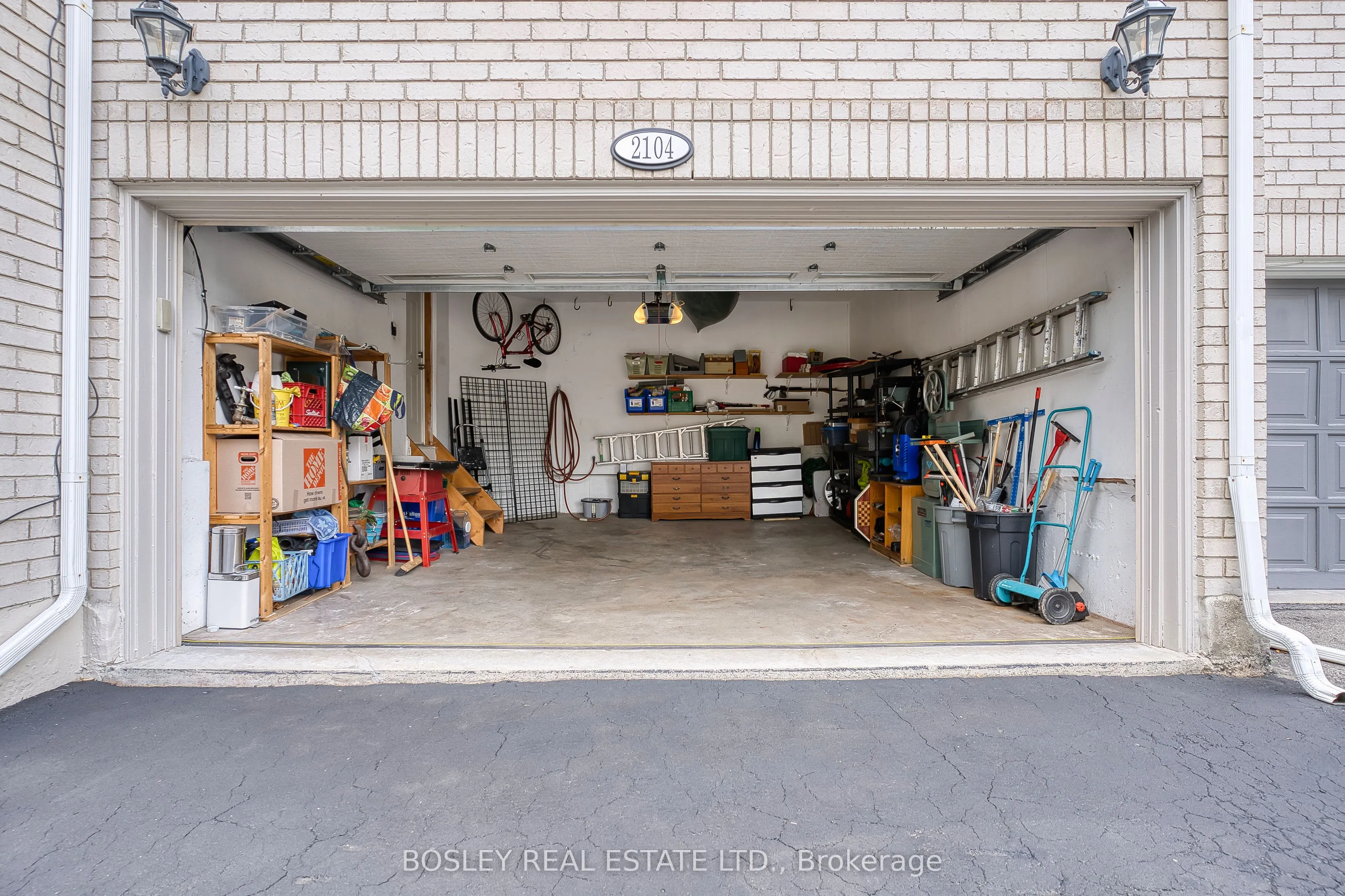 2104 White Dove Circle